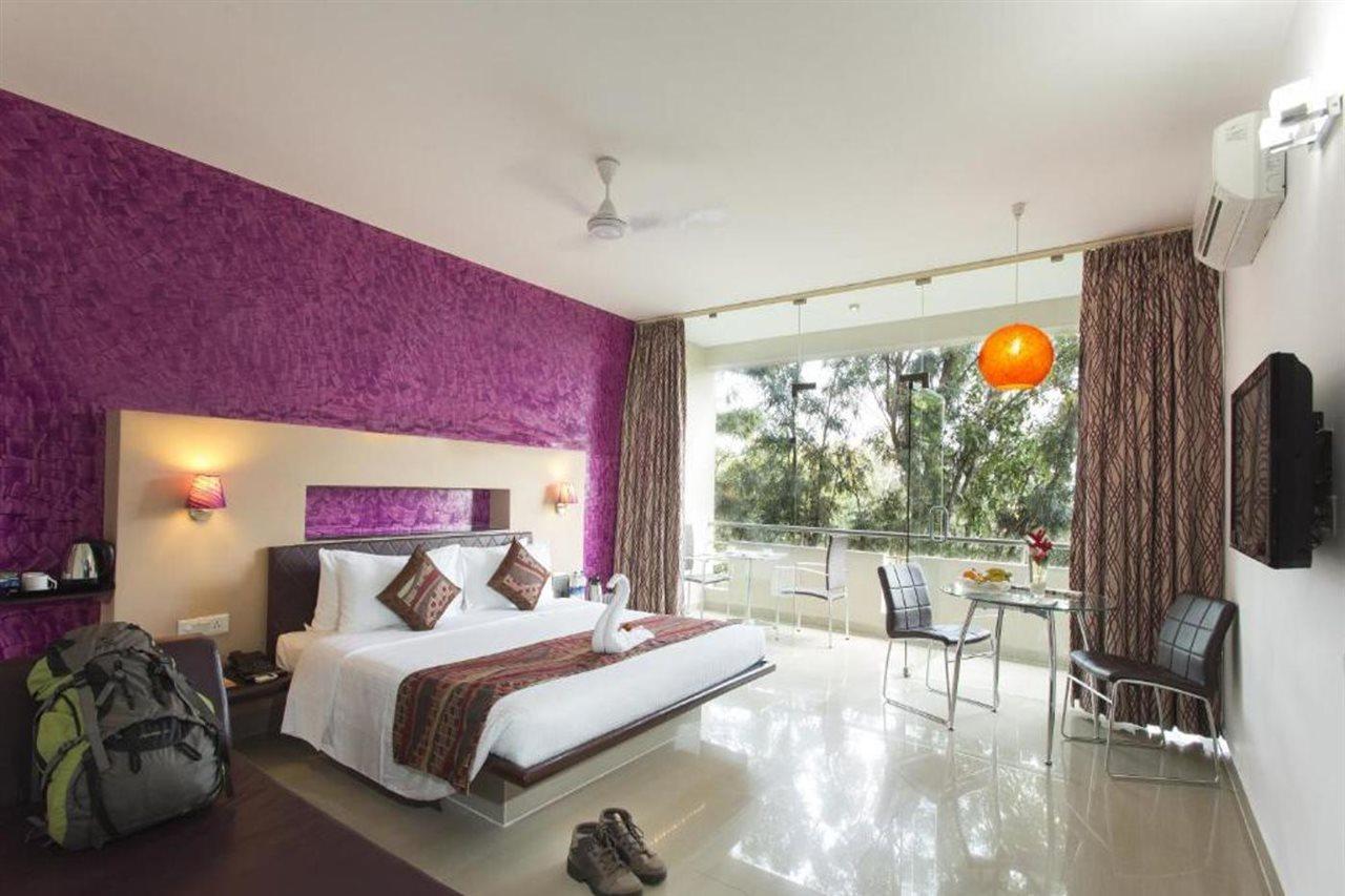 Sterling Yelagiri Hotel Exterior foto
