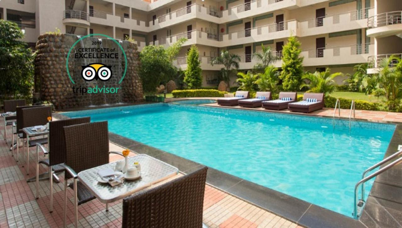 Sterling Yelagiri Hotel Exterior foto